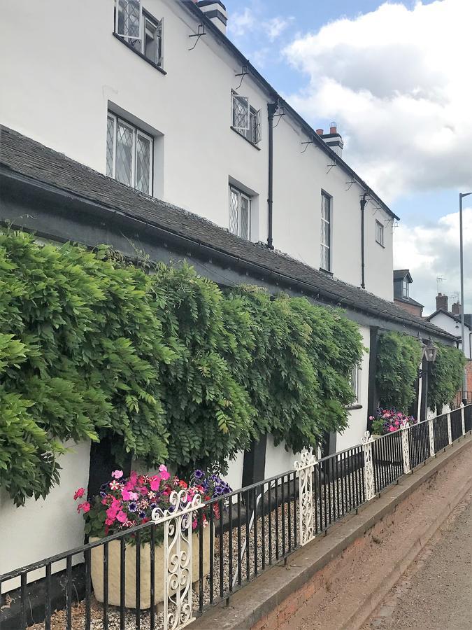 Eagle House Bed and Breakfast Eccleshall Εξωτερικό φωτογραφία